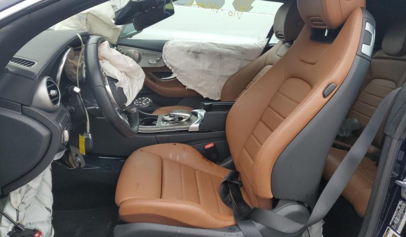 
								2023 مرسيدس بنز هايبرد C-CLASS، 300 full									