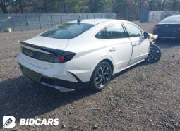 
										2024 HYUNDAI SONATA, SEL KMHL64JA4RA395863 full									