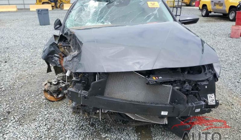 
								HYUNDAI ELANTRA SEL 2.0L 4 KMHLM4DG3RU796650 full									