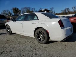 2016 CHRYSLER 300, S 2C3CCABG1GH229852