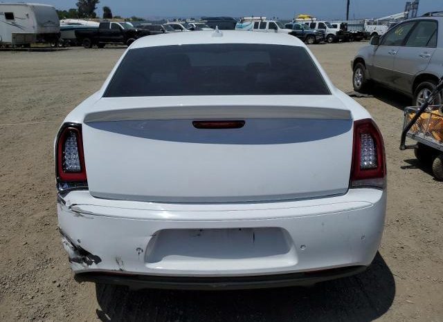 
								2018 CHRYSLER 300, S 2C3CCABG7JH240068 full									